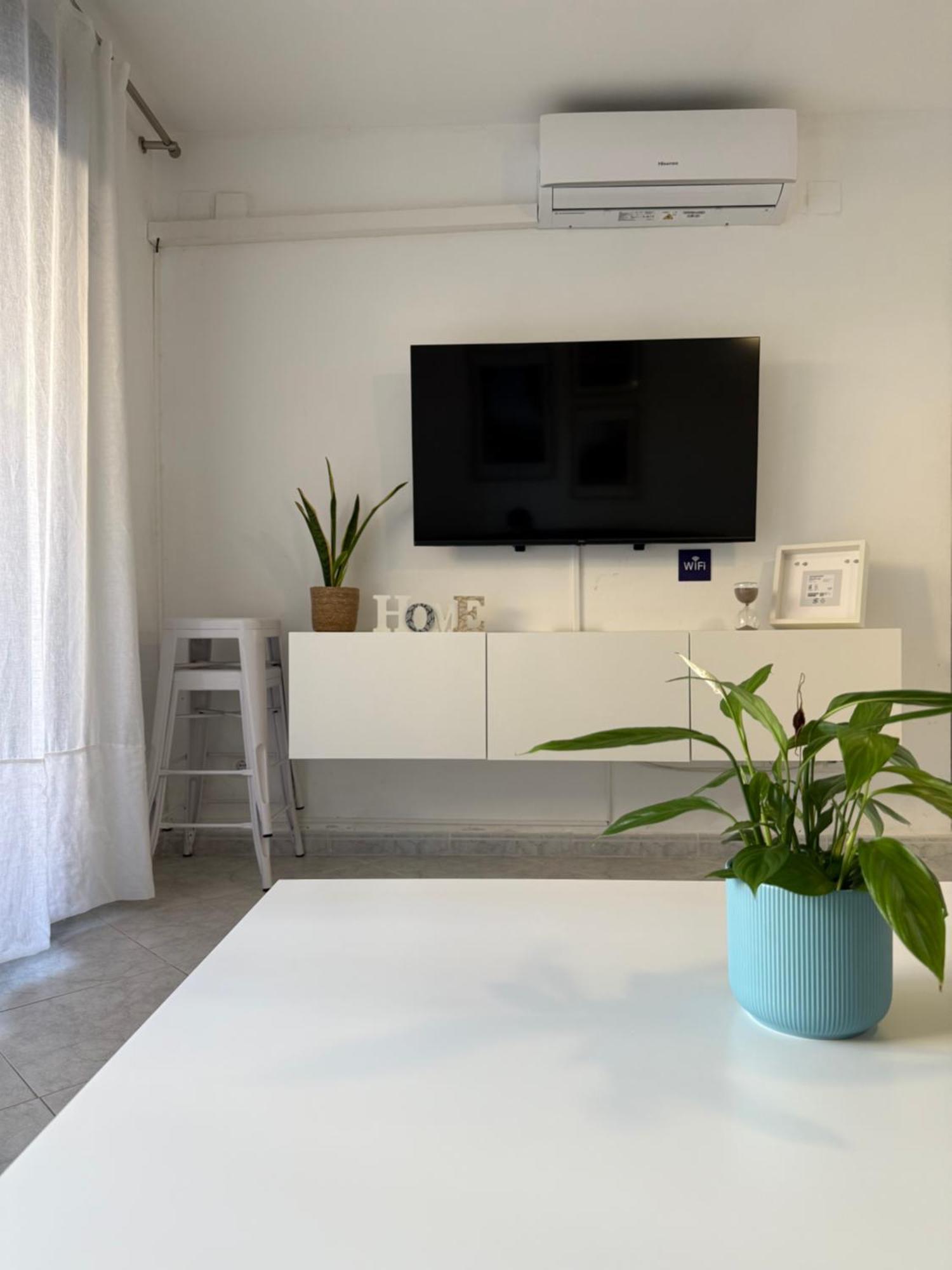 Appartamento Mar Y Montana - L'Hospitalet De L'Infant Esterno foto